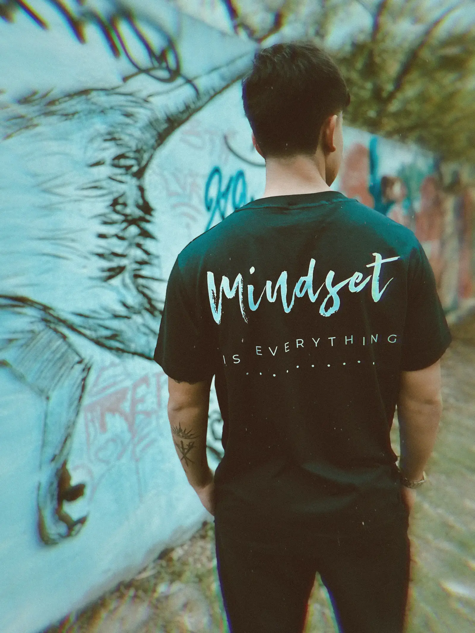 REMERA HOMBRE MINDSET ROJA/NEGRA 