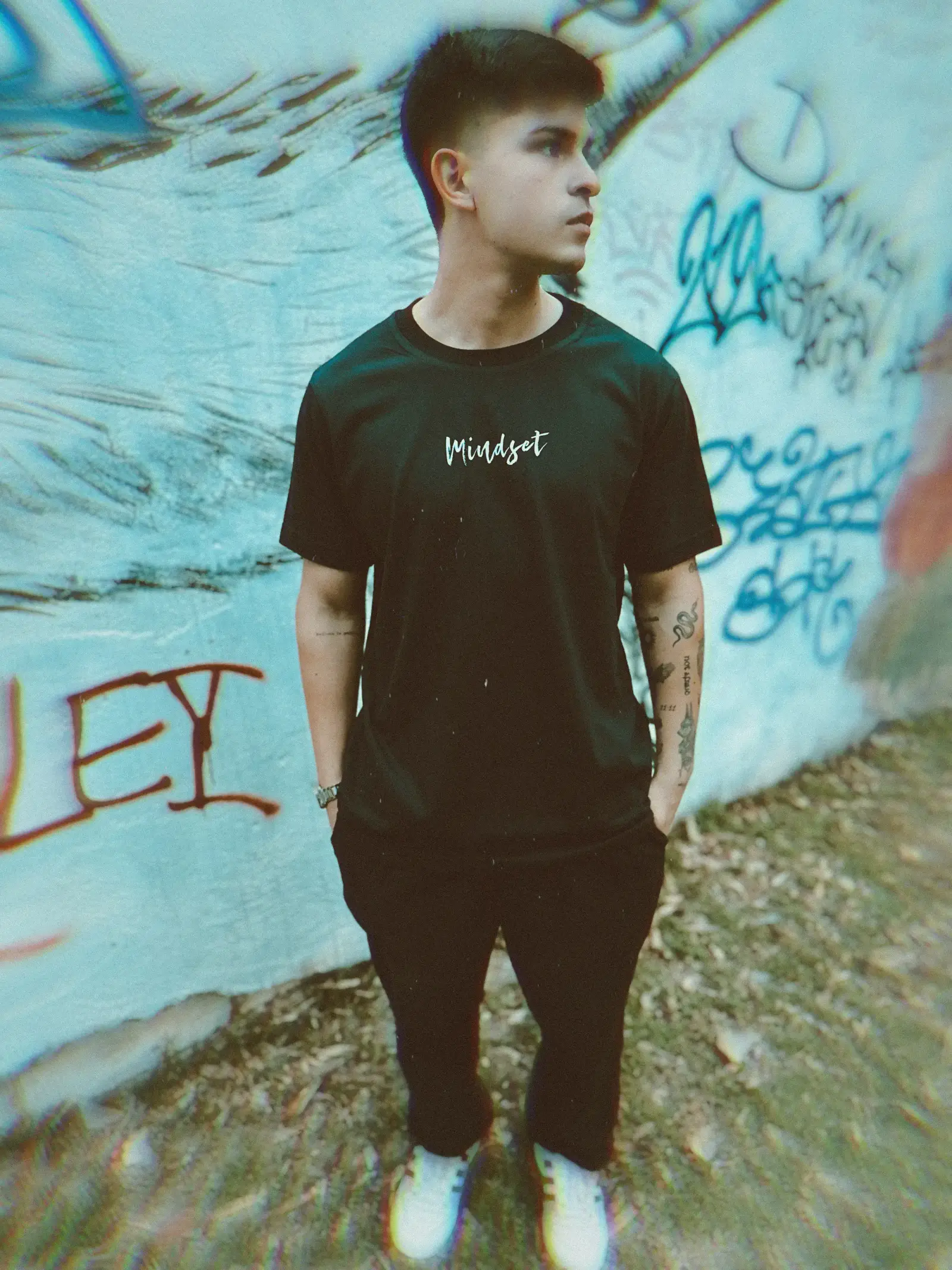 REMERA HOMBRE MINDSET ROJA/NEGRA 